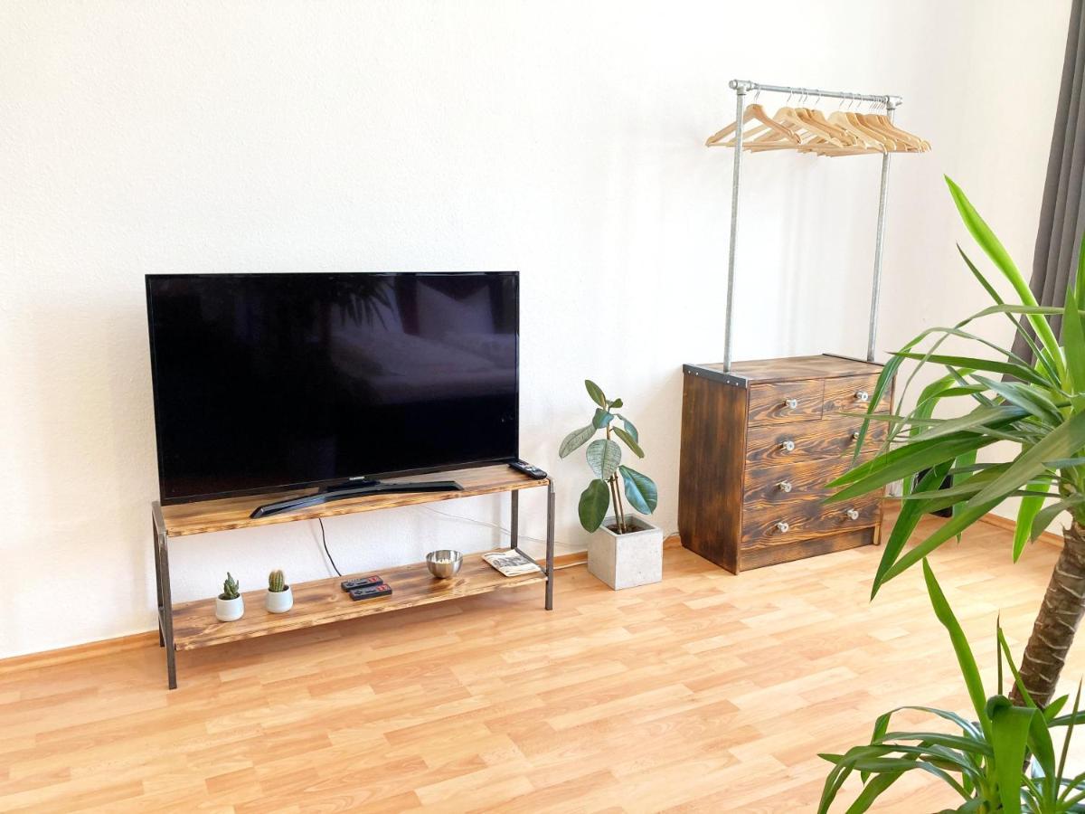 2 Zimmer Ferienwohnung In Zentraler Lage Inkl Wlan & Netflix Λειψία Εξωτερικό φωτογραφία